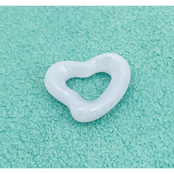 Tiffany Blue Purple Lace Agate Open Heart Carved Stone Pendant Elsa Peretti - Picture 1 of 4